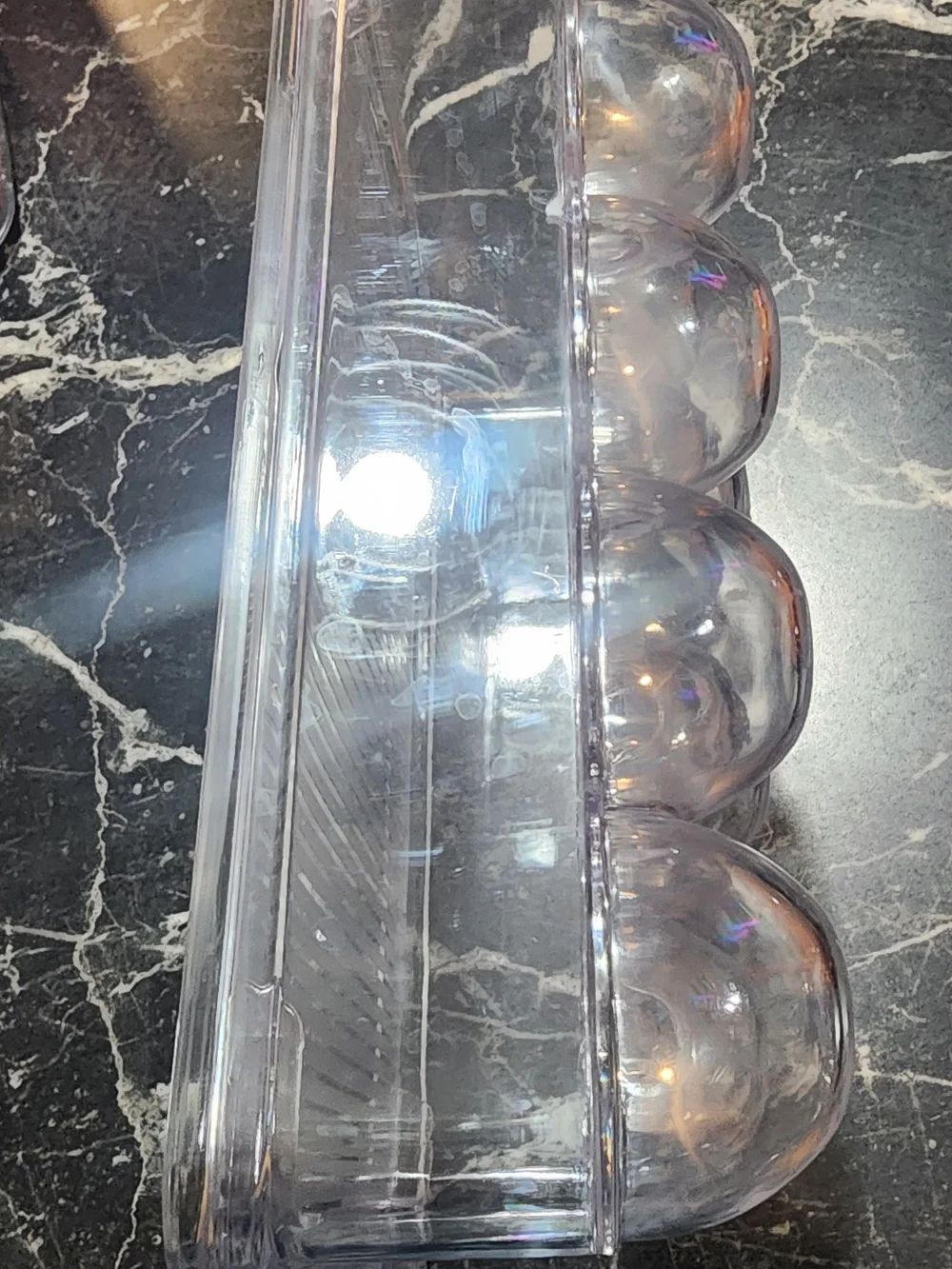 Clear Plastic Egg Holder  with Lid - 12 Count